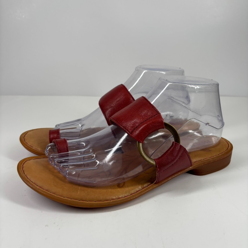 Born Captiva Women's US 9 Red Leather Buckle Toe-Loop Ring Slide Comfort Sandals